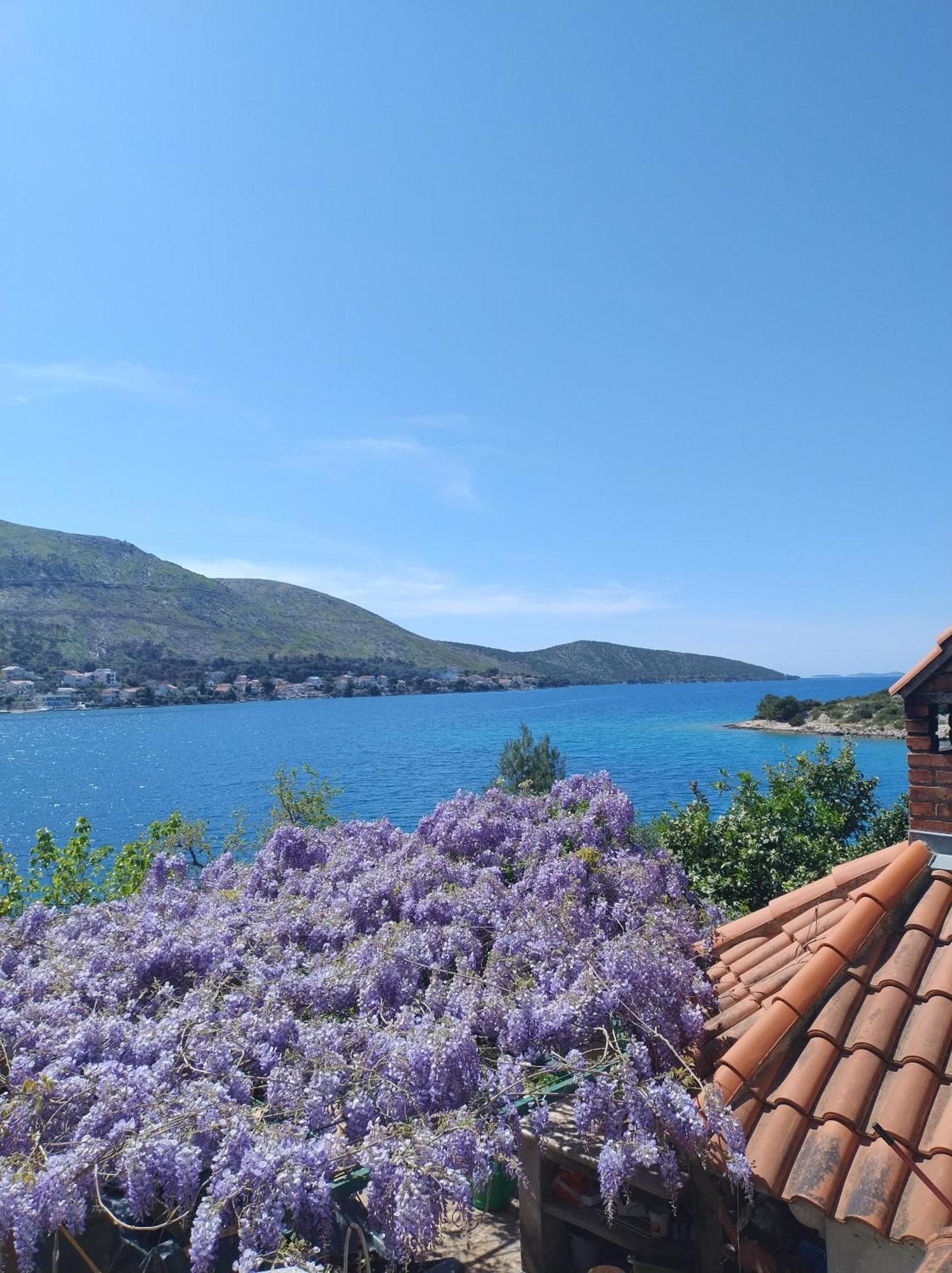 Direkt Na Moru - Bungalov Apartamento Šibenik Exterior foto
