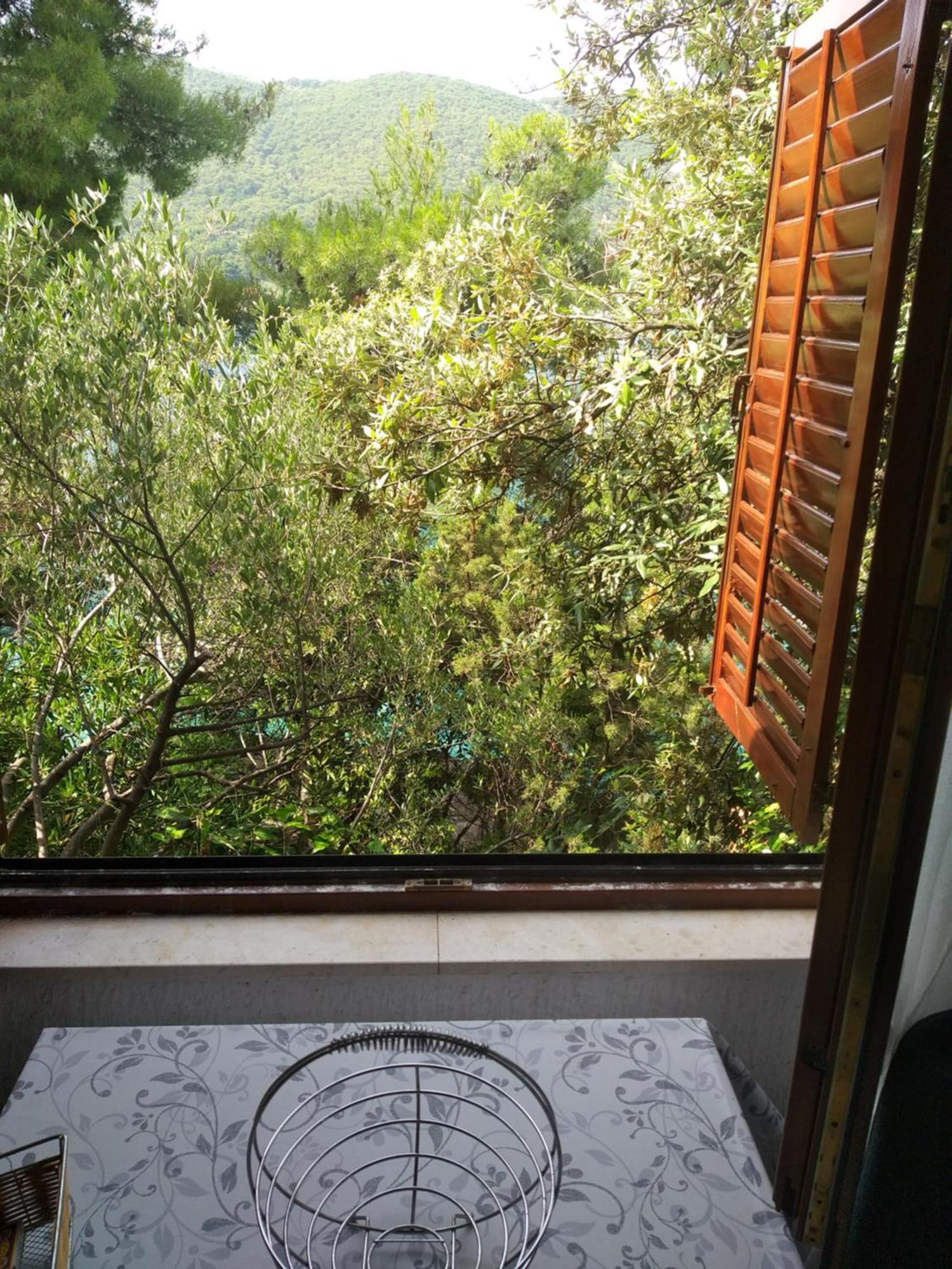 Direkt Na Moru - Bungalov Apartamento Šibenik Exterior foto